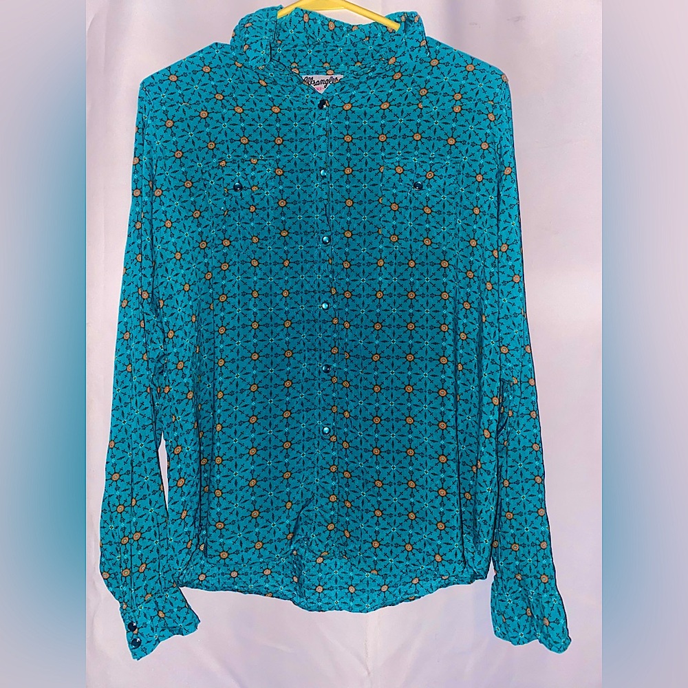 Wrangler pearl snap